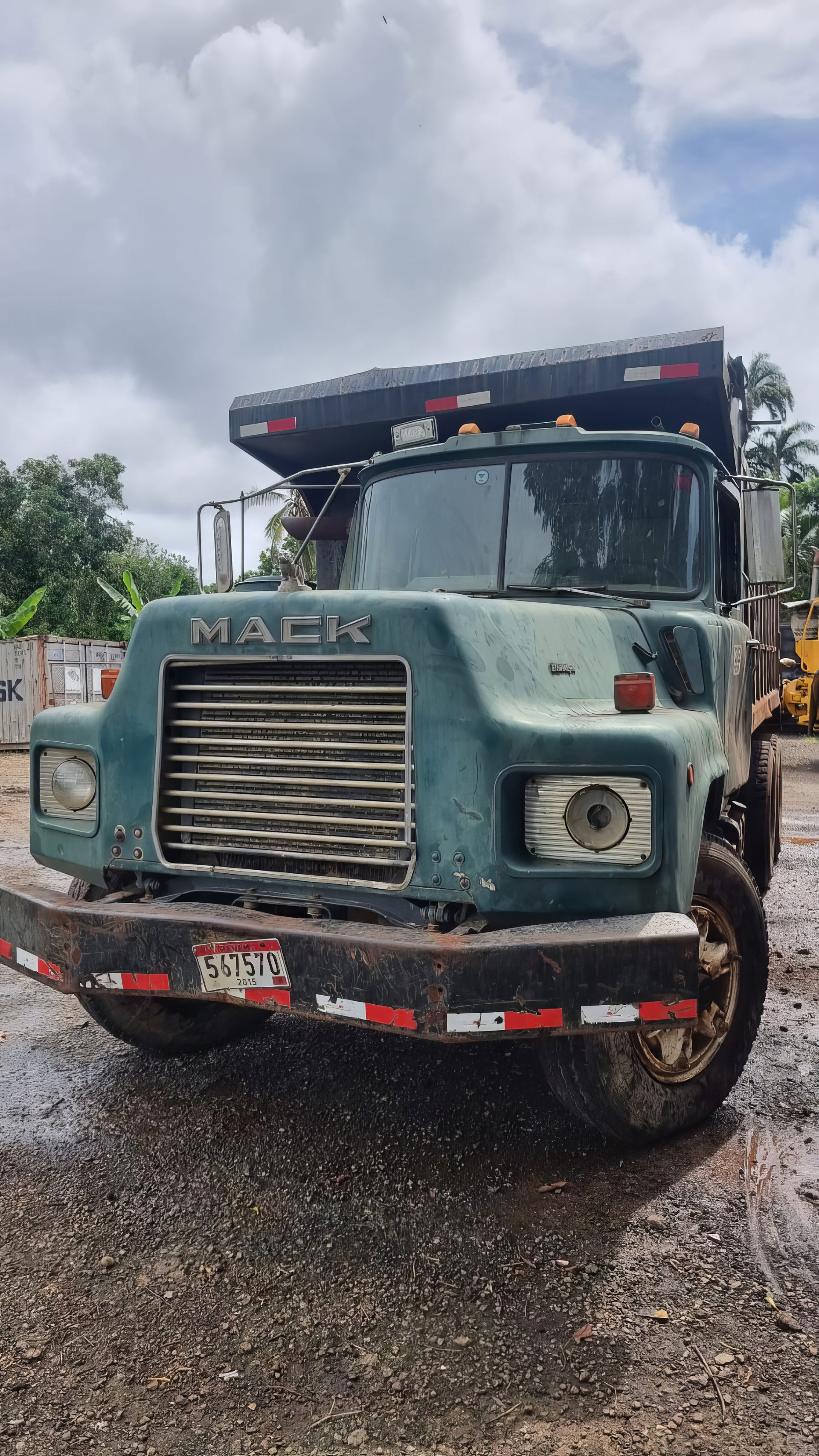 MACK DM-600