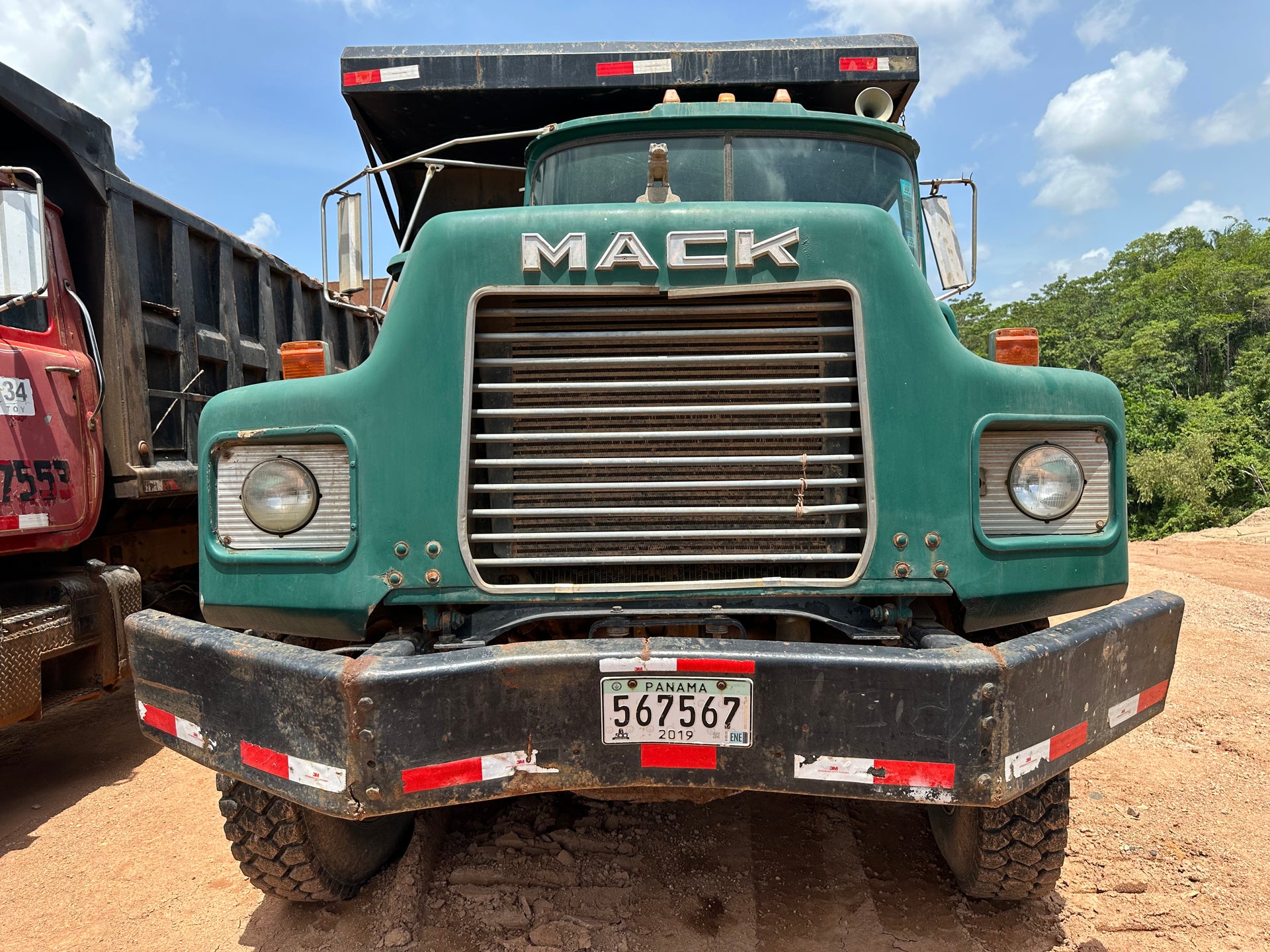 MACK DM-600